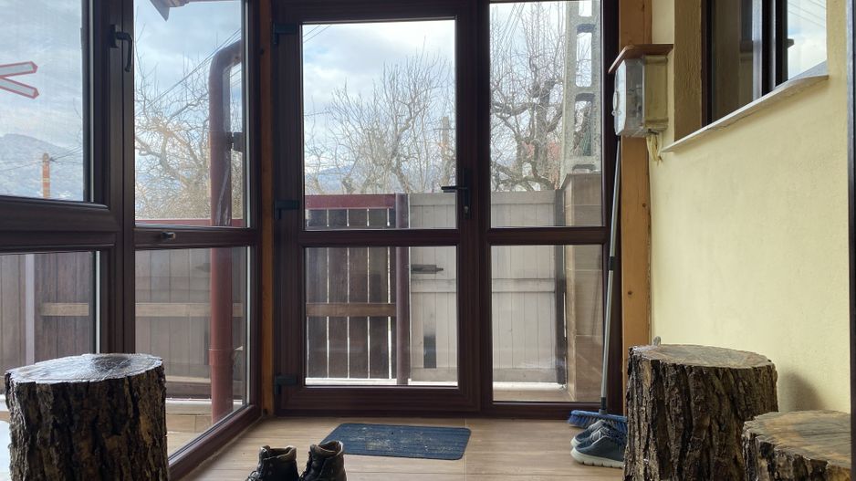 Vanzare casă la poalele Bucegilor!Potential pt. locuinta sau pensiune - Poză 19