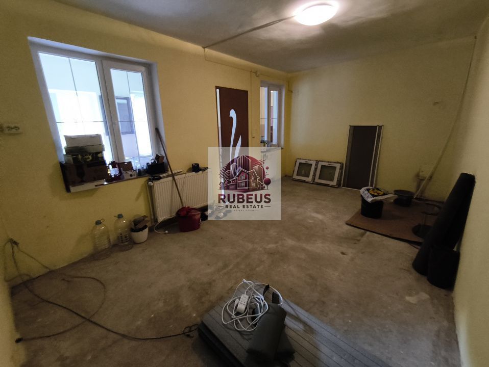 Refugiul la marginea pădurii in Orșova, pe malul Dunării - Poză 8