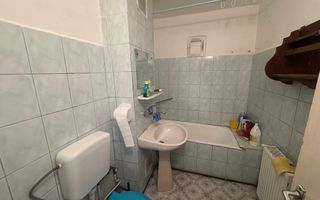 APARTAMENT 3 CAMERE ETAJ 2 GRUI  CAMPULUNG - Poză 7