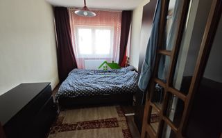 Vand apartament 4 camere, Republicii zona Liceul Sportiv - Poză 5