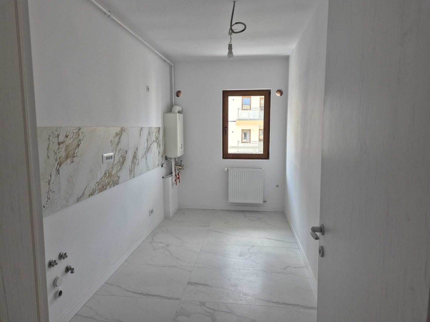 De vanzare Apartament 2 camere Cartier Solar Berceni sector 4 - Poză 4