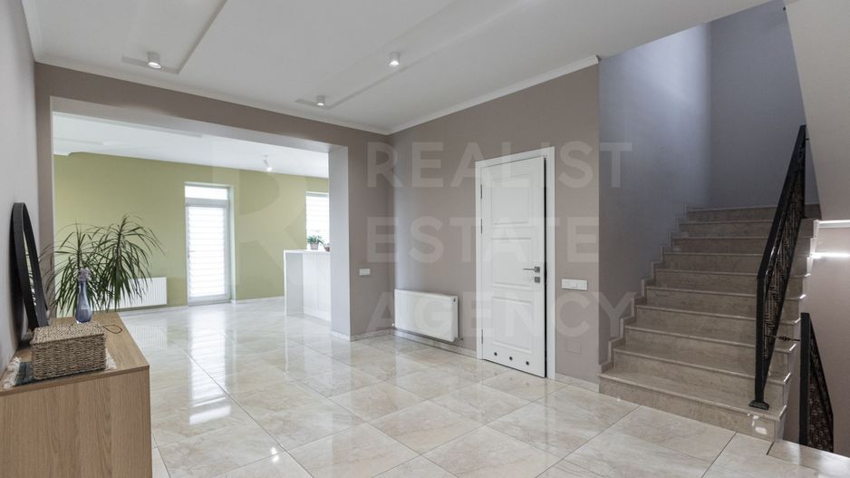 Vanzare, casă, 10 camere, str. Ihil Șraibman, Râșcani - Poză 8