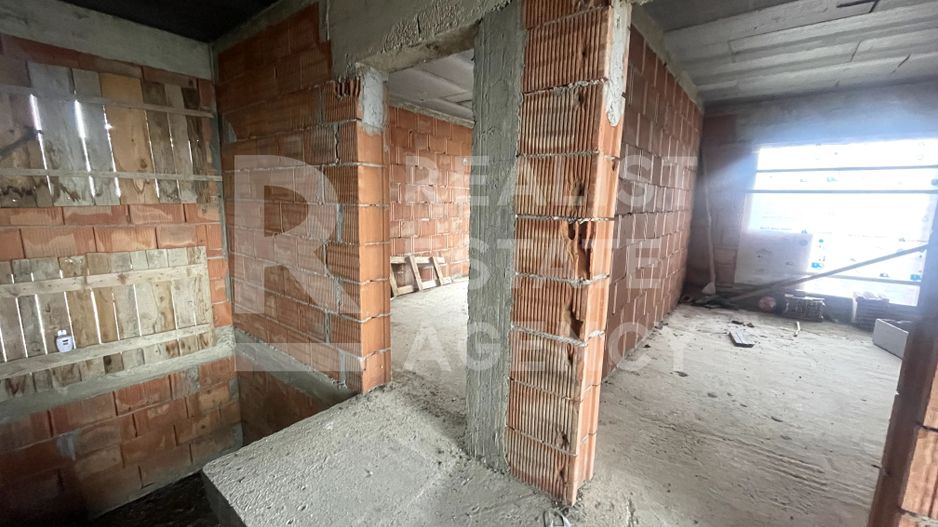 Casă P+E de vânzare Miroslava, Iași – 4 dormitoare, teren 458 mp - Poză 4