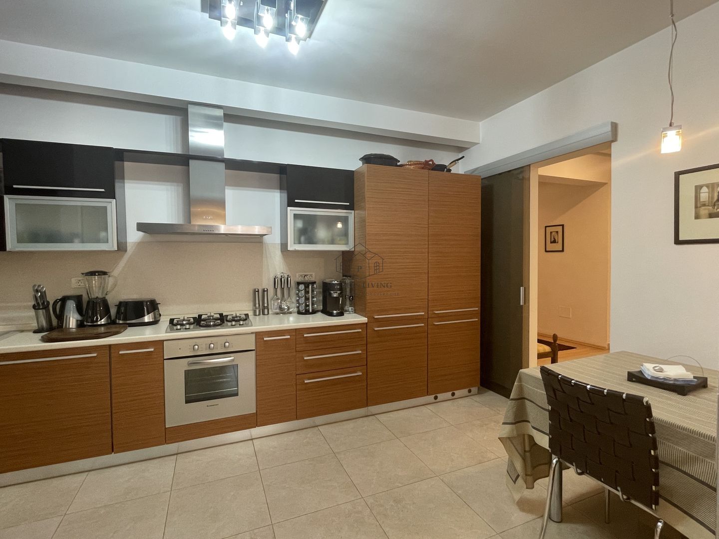 APARTAMENT CU 3 CAMERE LA VANZARE LANGA PARCUL HERATSRAU - Poză 4