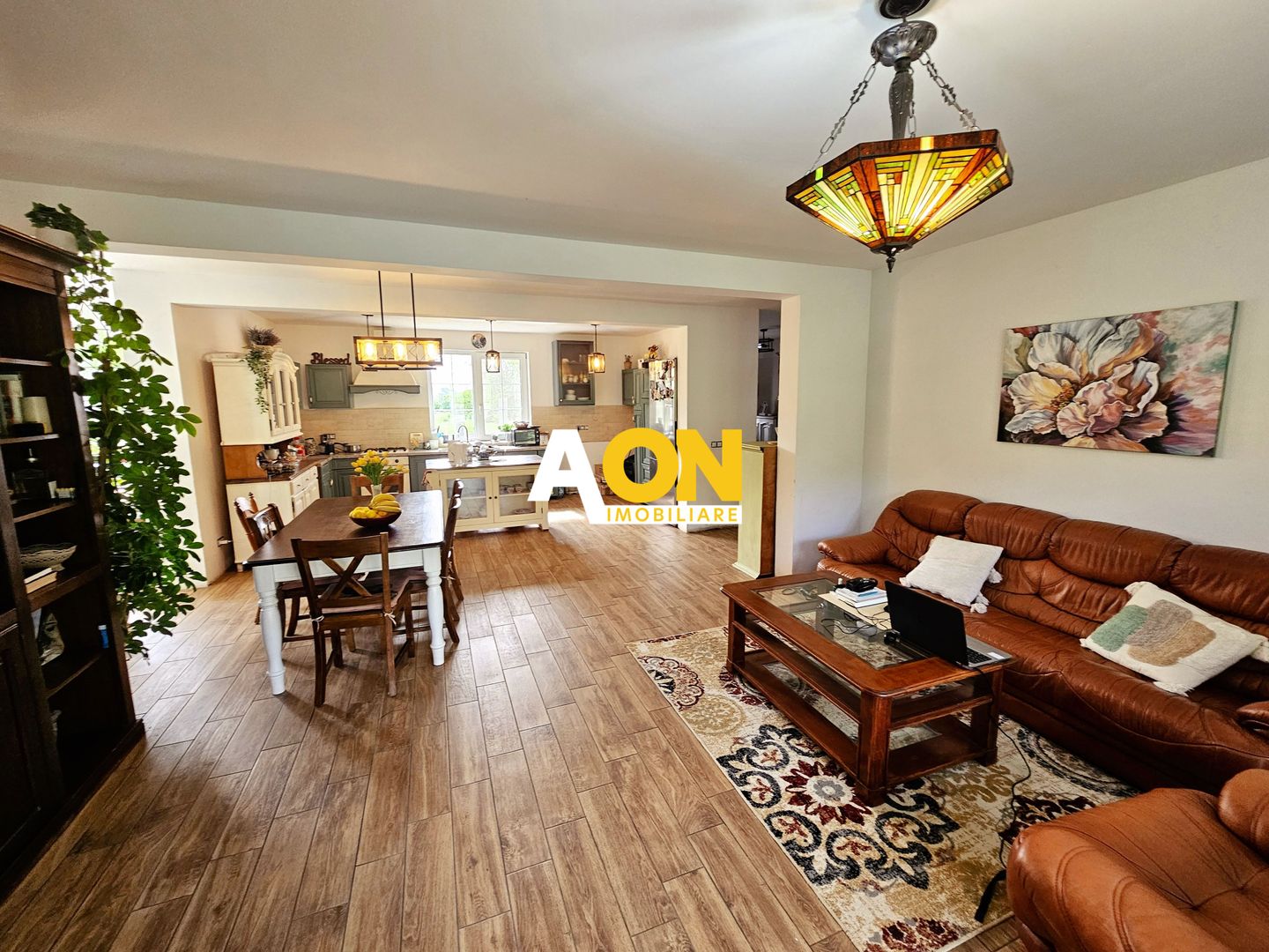 Casa noua, 6 camere, 2763 mp teren, comuna Vintu de Jos - Poză 7