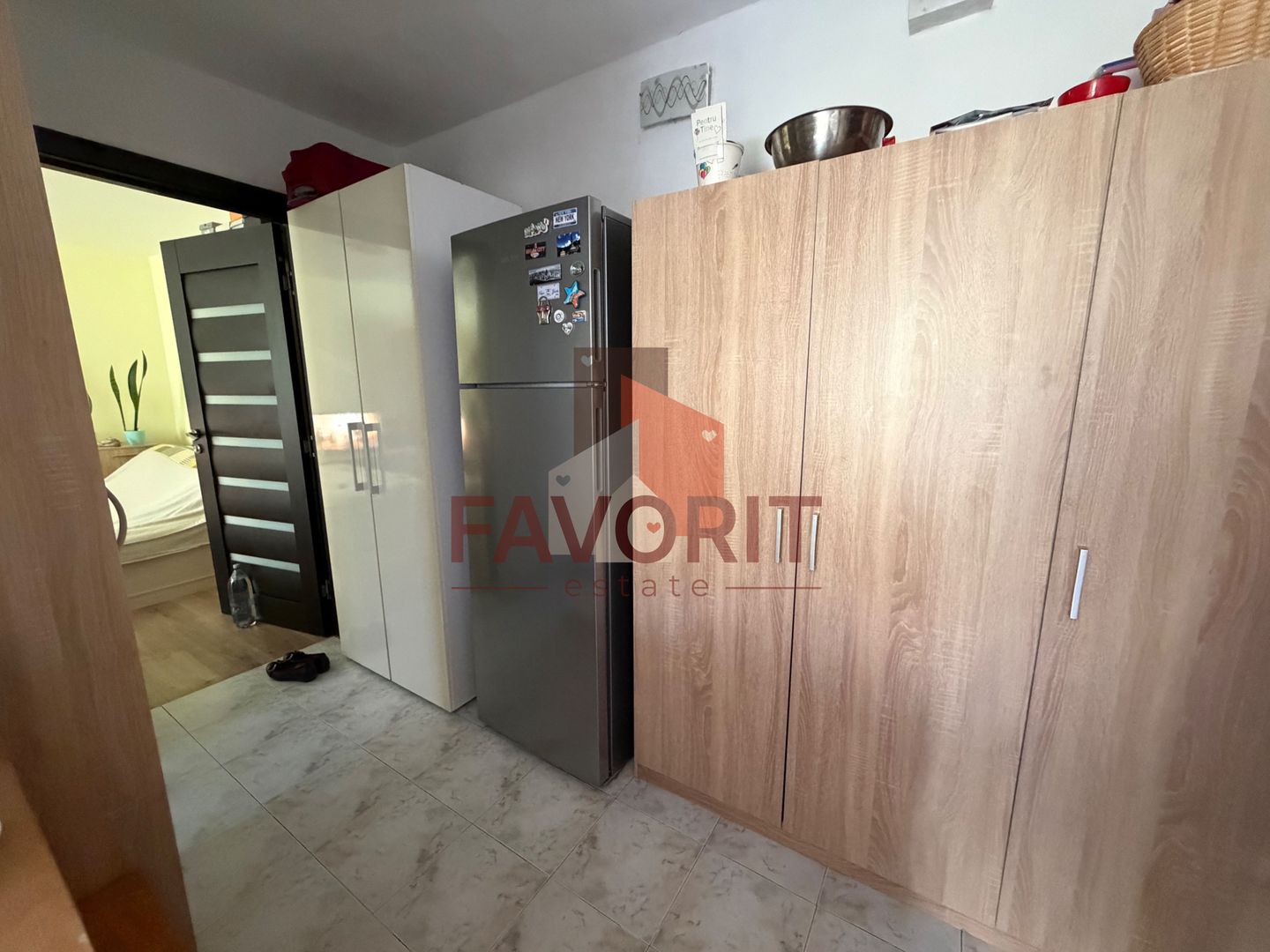 Decomandat. Cu centrala proprie. Etaj intermediar - Poză 5