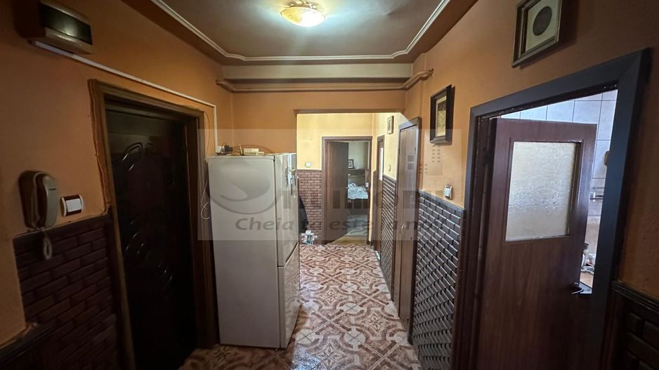 Apartament 3 camere, decomandat – Pacurari ,81 mp, 145000 € - Poză 8