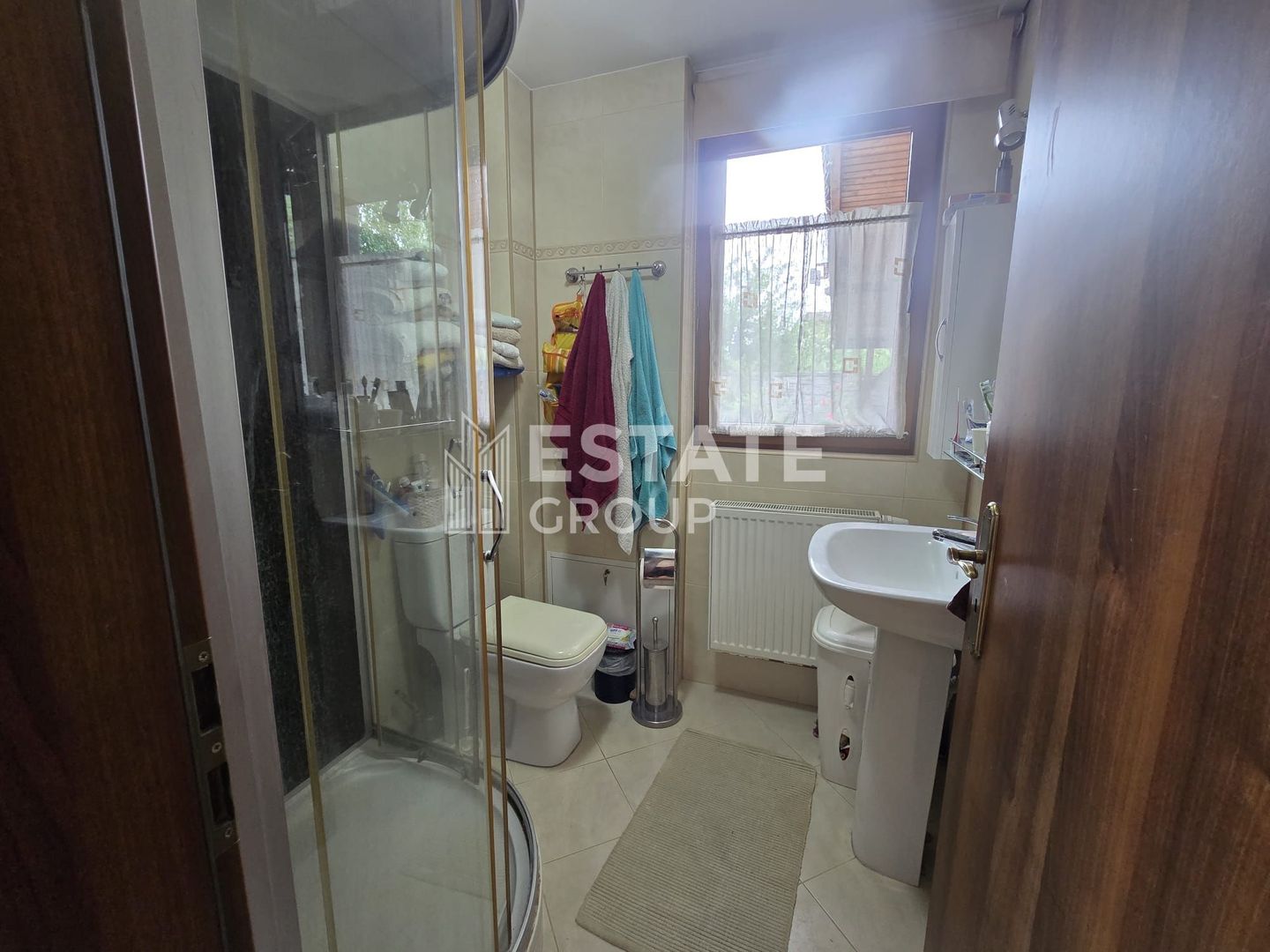 Casă individuală cu 4 camere in Dumbrăvița - Poză 9