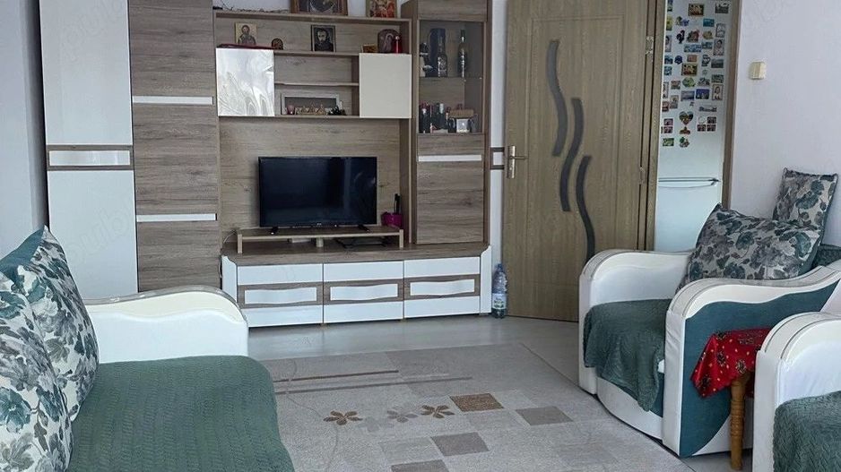 Apartament de vanzare, 2 camere, etaj 2, mobilat, Cetate, Alba Iulia - Poză 1