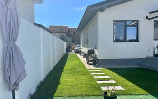 Casa zona  Viena Residence - Poză 7