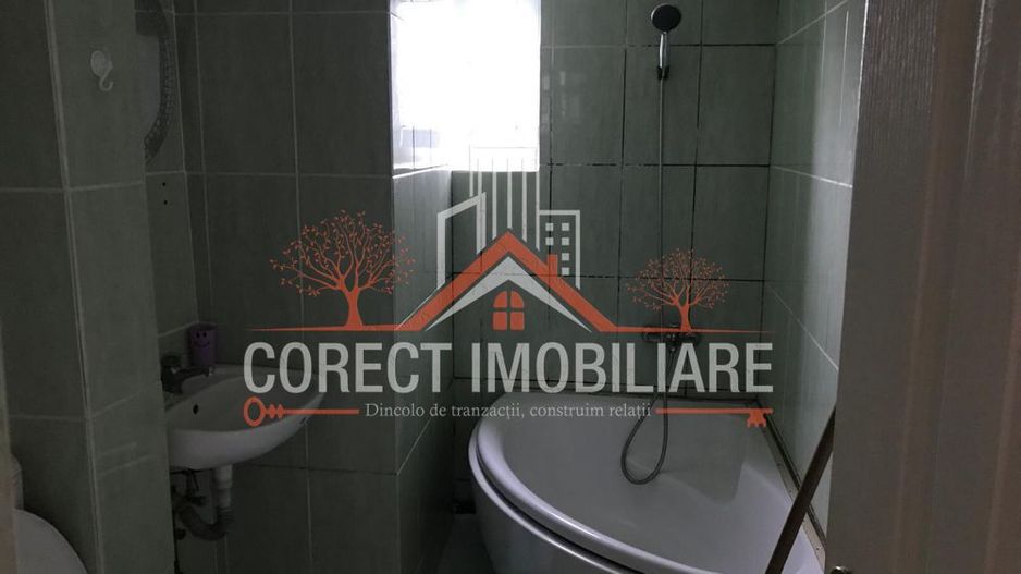 🏡Apartament cu 2 camere de inchiriat - Bulevardul Decebal - 1200 LEI - Poză 6