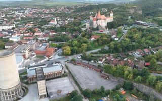 Oportunitate în zona Castelului Corvinilor – teren intravilan, 1.085mp - Poză 2