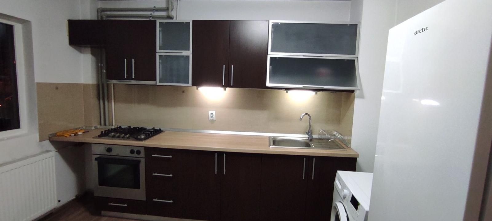 AP. 2 CAMERE PIATA SUDULUI, BUCATARIE INCHISA, METROU 6 MINUTE - Poză 1