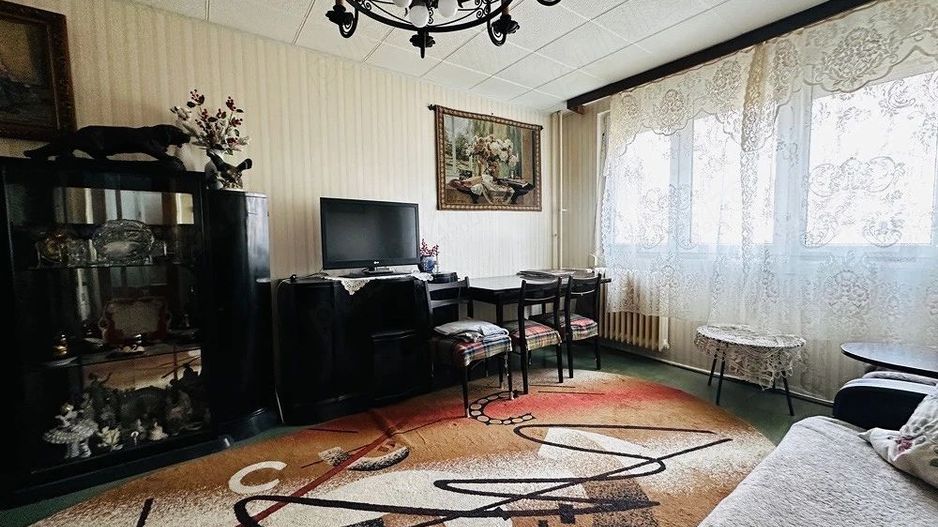 Apartament 3 camere, Bld. Brancoveanu. Decomandat. - Poză 1