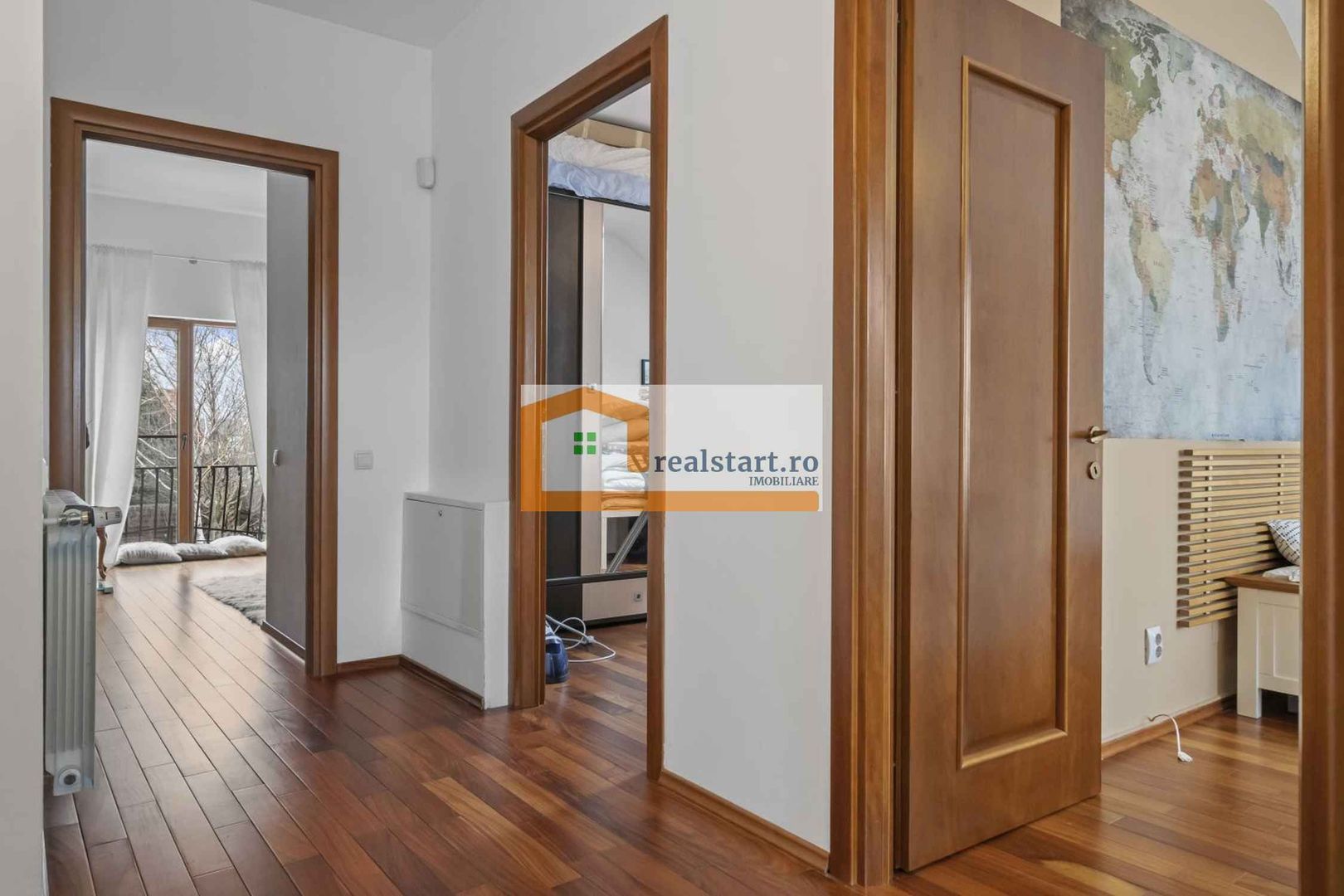 Langa Padurea Corbeanca, P+M, teren 780mp, terasa 35mp, mobilata&utilata - Poză 18