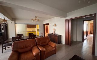 Apartament cu 3 camere de vânzare în Central, Suceava - Poză 6