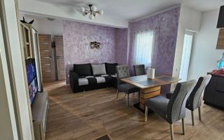 Apartament 3 camere, parcare, 2 balcoane - Eroilor, Florești - Poză 1