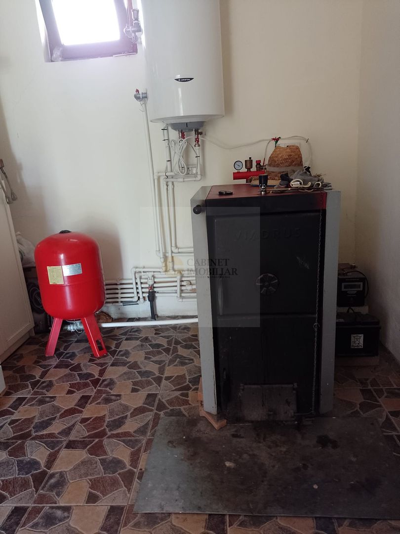 Casă de vacanță modernă cu teren generos –15min de Tecuci - Poză 32