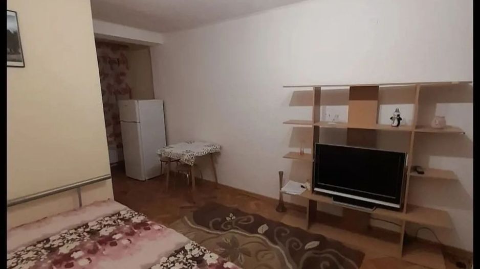 BRASADAS vinde garsoniera 21mp pe Ostrovului la PARTER. - Poză 3