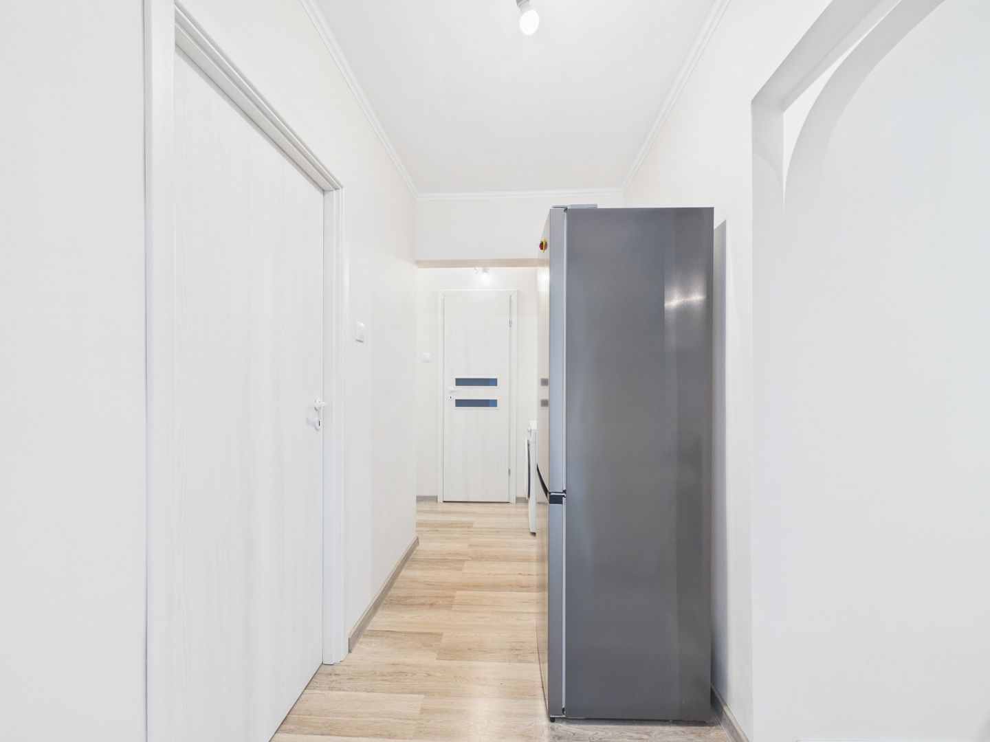 Apartament 3 camere decomandat, complet renovat - Metrou Lujerului - Poză 19