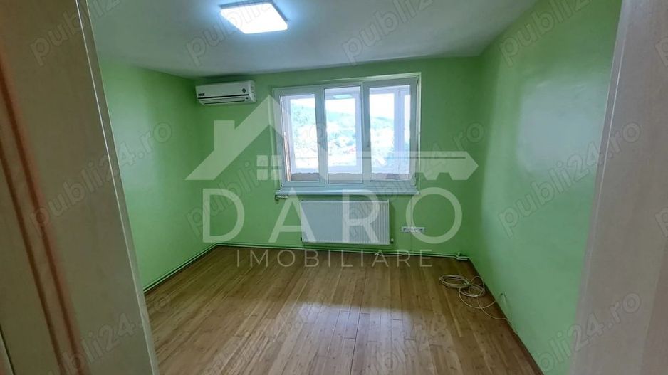 Inchiriez ap 2 camere - Poză 2