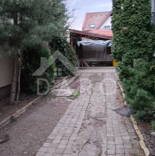 🏡 Vând casă 4 camere - Poză 1
