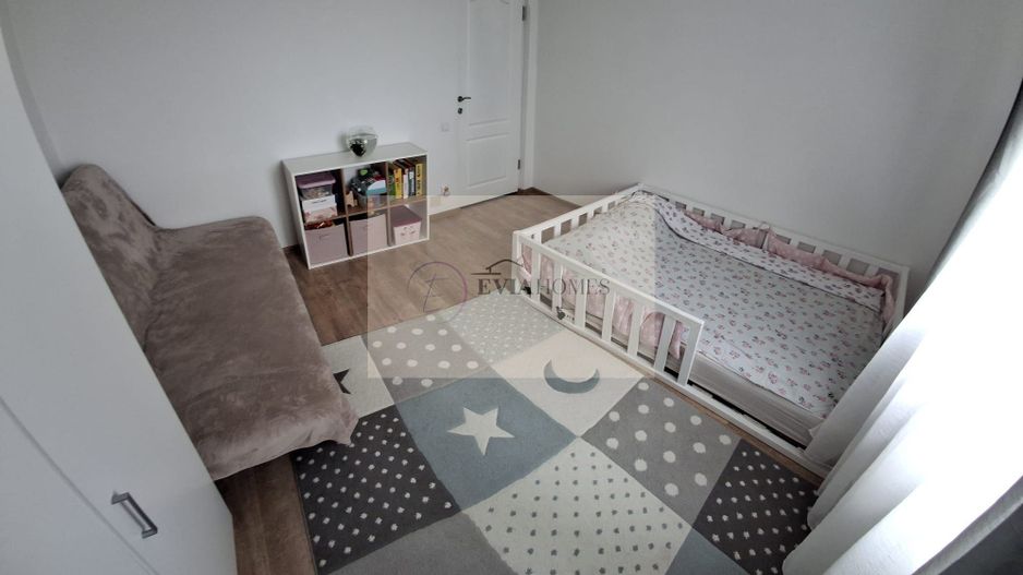 3 camere/ balcon / parcare 2 mașini / zona Vivo - Poză 2