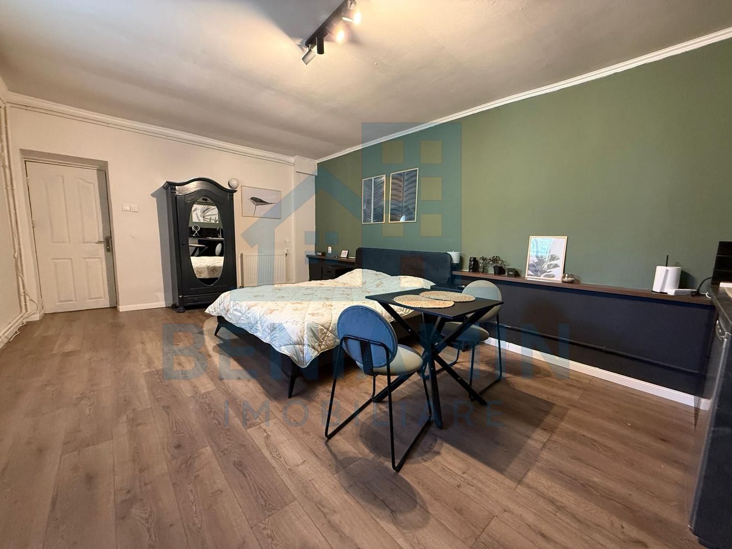 2 camere independente - ultracentral - pretabil si Booking -modern - Poză 3