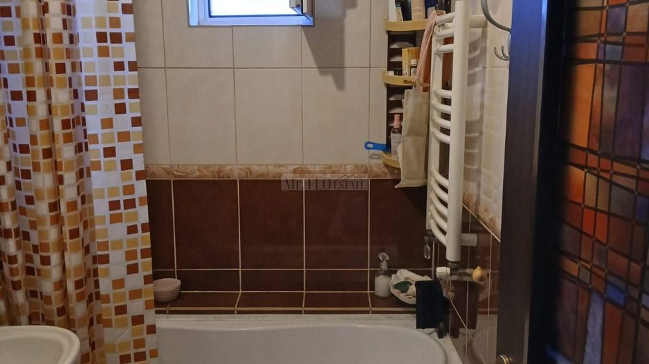 Apartament 2 camere cu 2 balcoane și pod – zona Torontalului - Poză 13