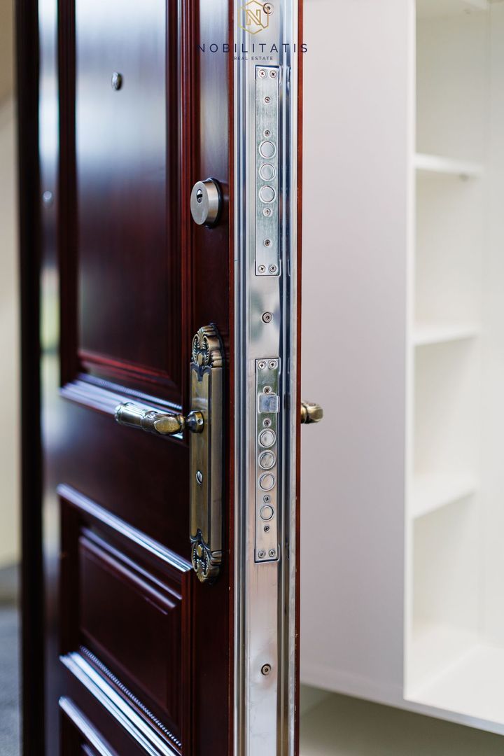 Un apartament cum rar găsești, în centrul orasului | Garaj privat - Poză 40