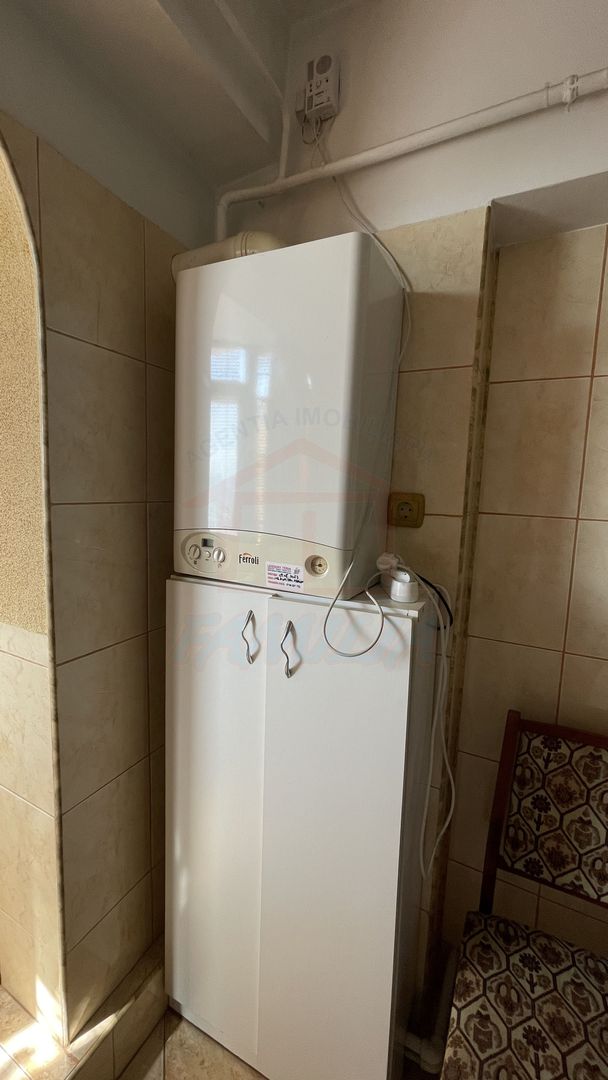 Apartament spațios cu 3 camere, 2 băi și 3 balcoane – I.C. Frimu, 80mp - Poză 3