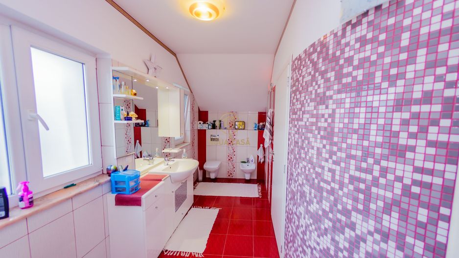 De Vanzare Vila Complet Utilata/Mobilata/Dealul Florilor Baia Mare - Poză 11