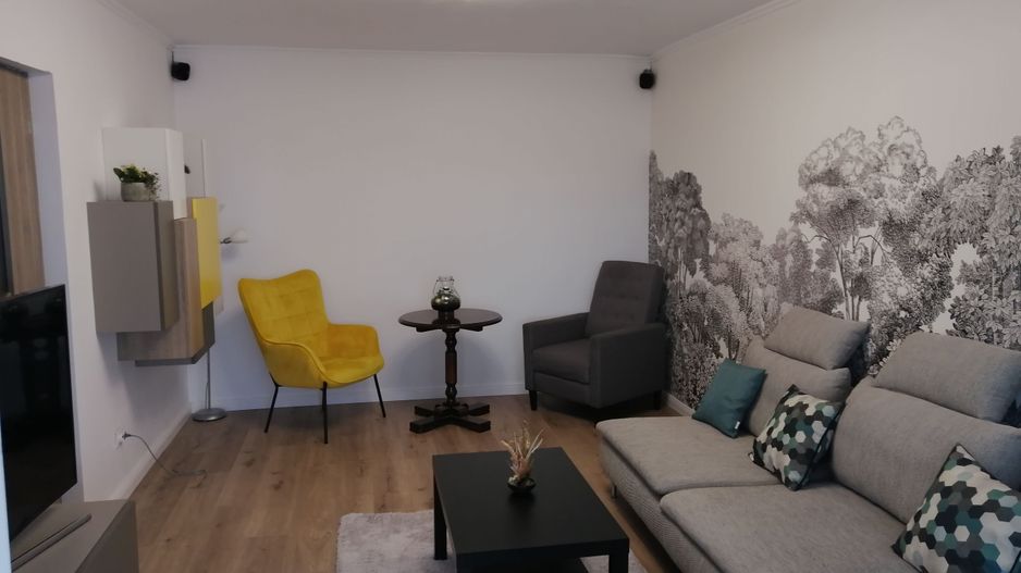 Inchiriere apartament mobilat si utilat, zona centrala - Poză 2