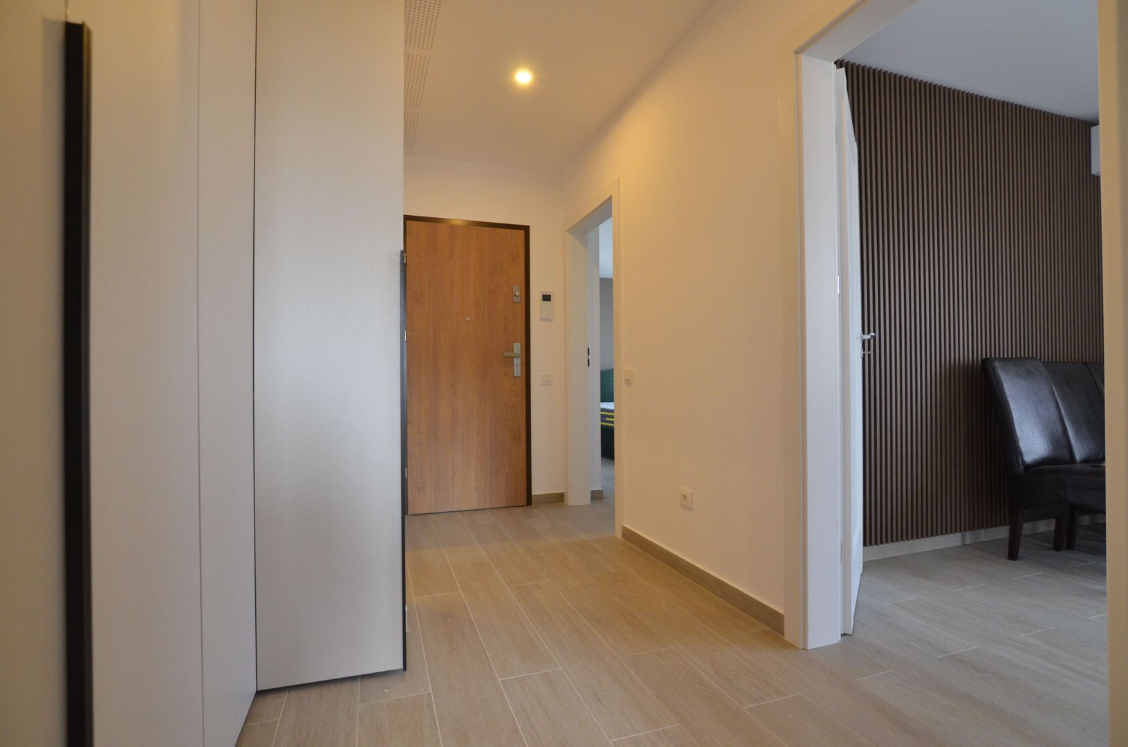 Apartament la prima inchiriere cu parcare subterana URBAN PLAZA - Poză 8