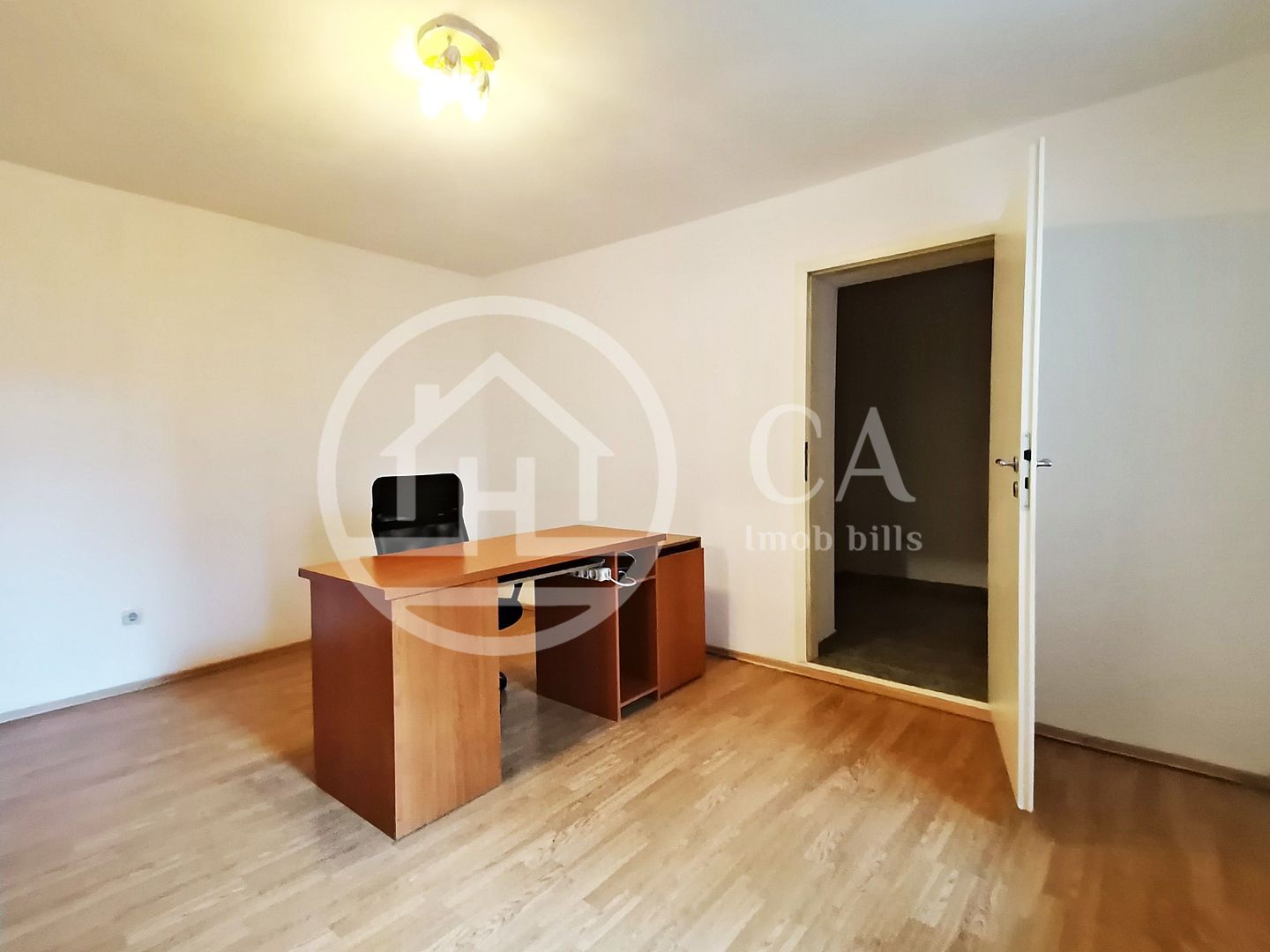 Casa cu 4 camere de inchiriat in zona centrala, Oradea - Poză 6