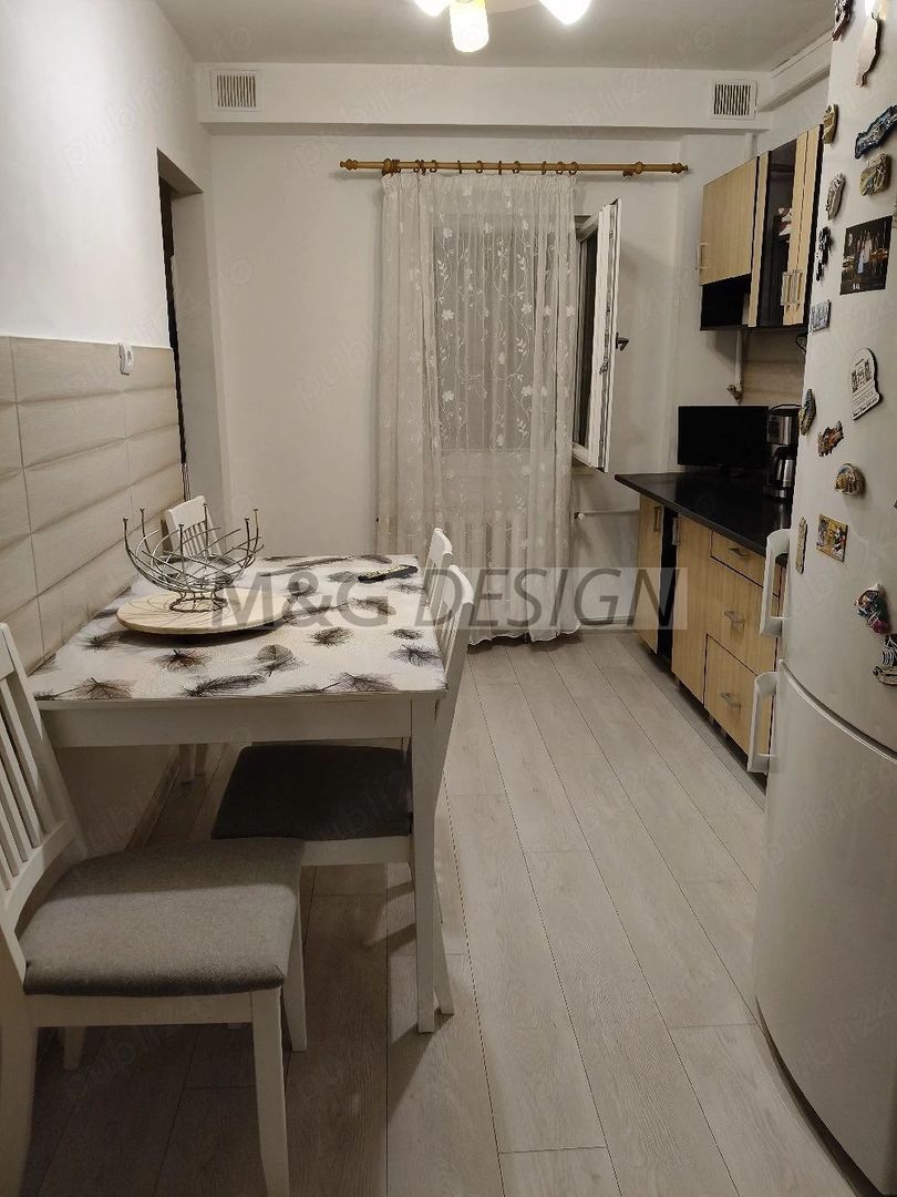 Apartament 3 camere Lipovei etaj II - Poză 3