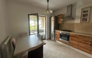 Apartament de inchiriat - 3 camere - Zona Nord - Poză 12