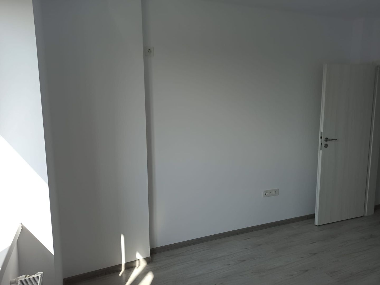 2cam.studio/53mp/strPostalionului/STB241-1min/metrouApPatriei-15min - Poză 12