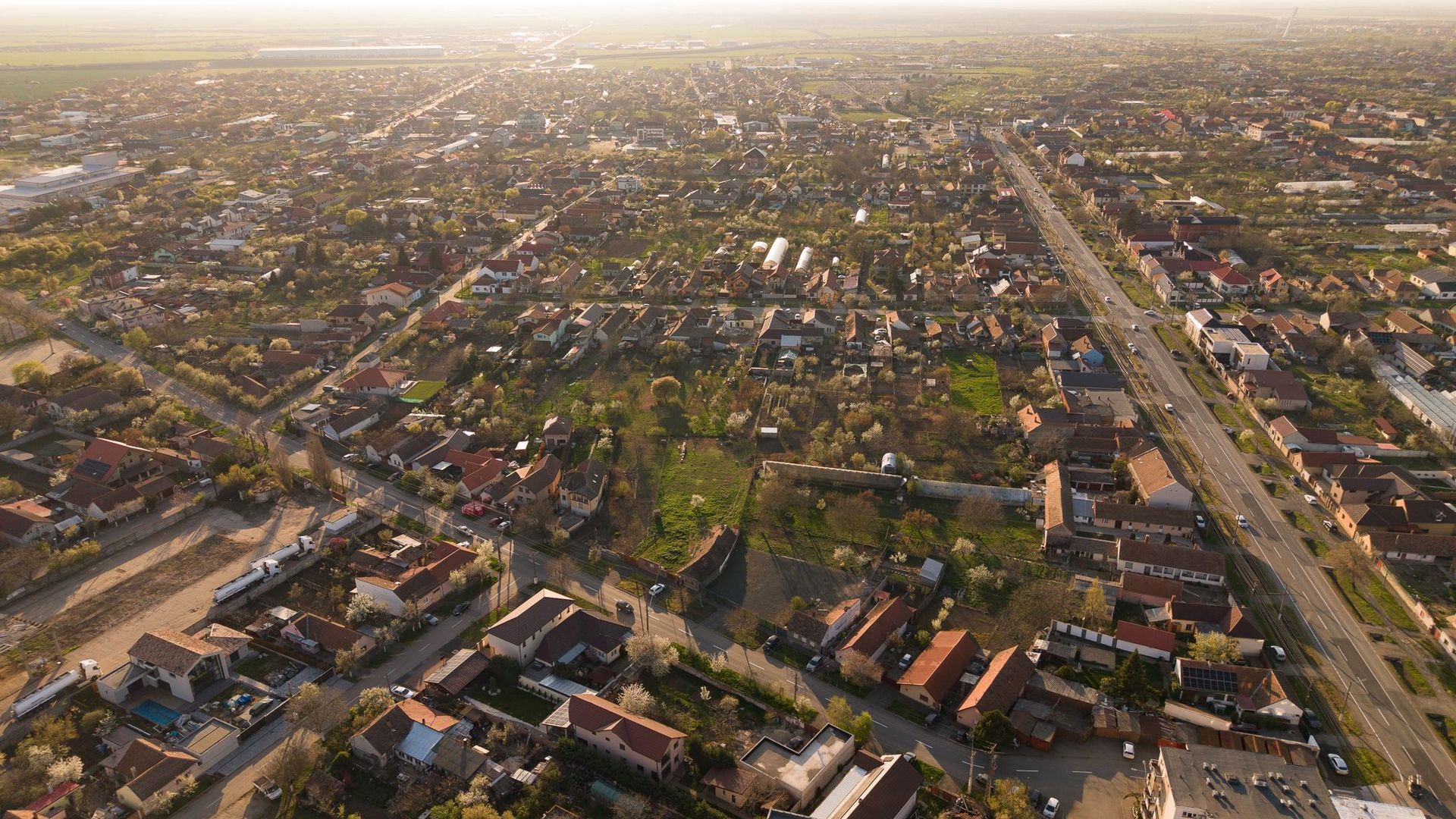 Teren intravilan 1811 mp in Aradul nou - Poză 3