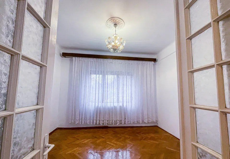 Inchiriere casa cu curte - zona Iancului - Vatra Luminoasa - Poză 4