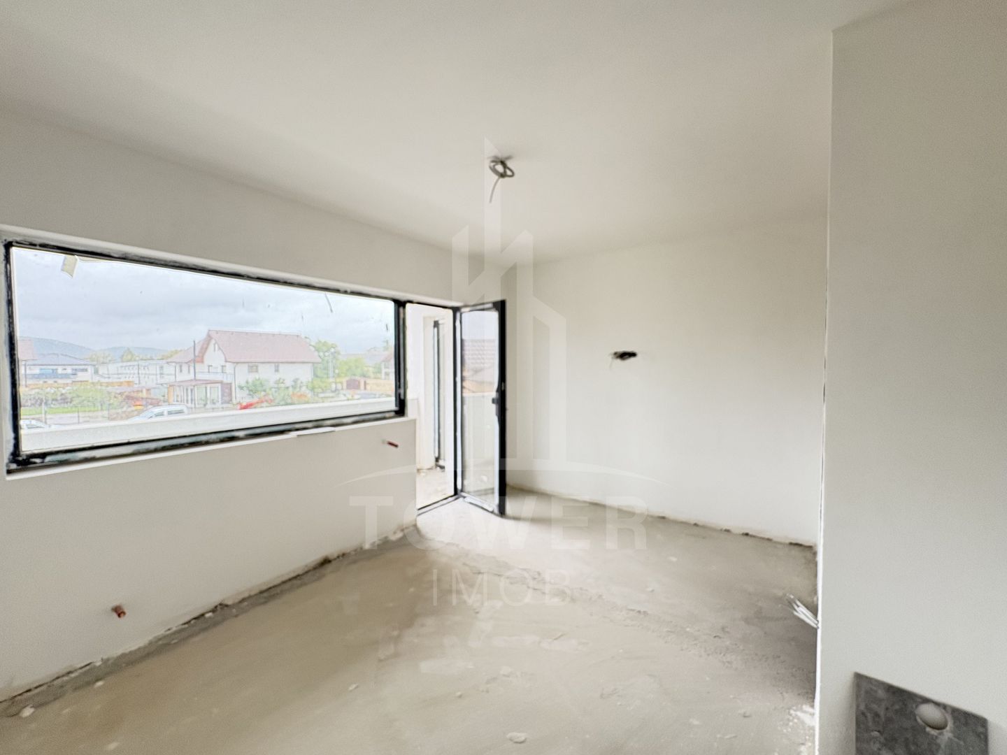 OPORTUNITATE 2 camere, 61 mp Șelimbăr - Poză 1