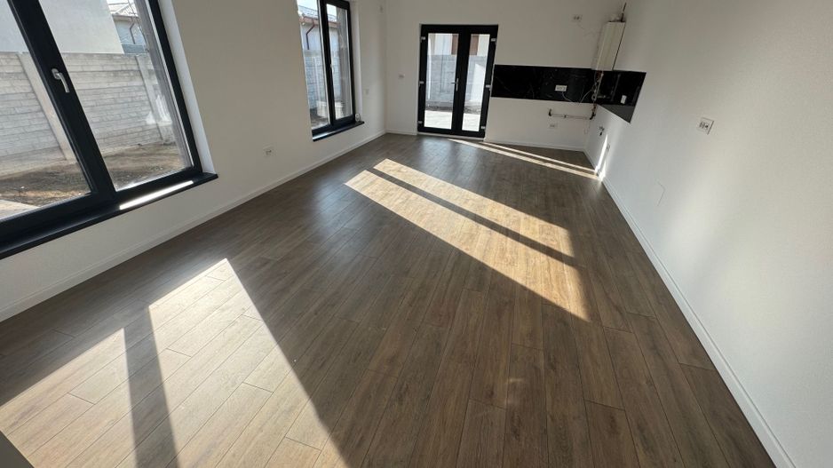 Case Mediteranene pe PARTER, 100m2 suprafata, curte 400m2, 0% comision - Poză 6