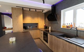 Casă Tip Triplex  Brașov Cartier Izvor - Poză 4