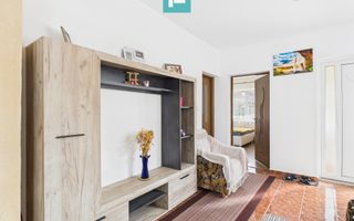 Casă cu 3 camere și teren generos, Pâncota - Poză 2