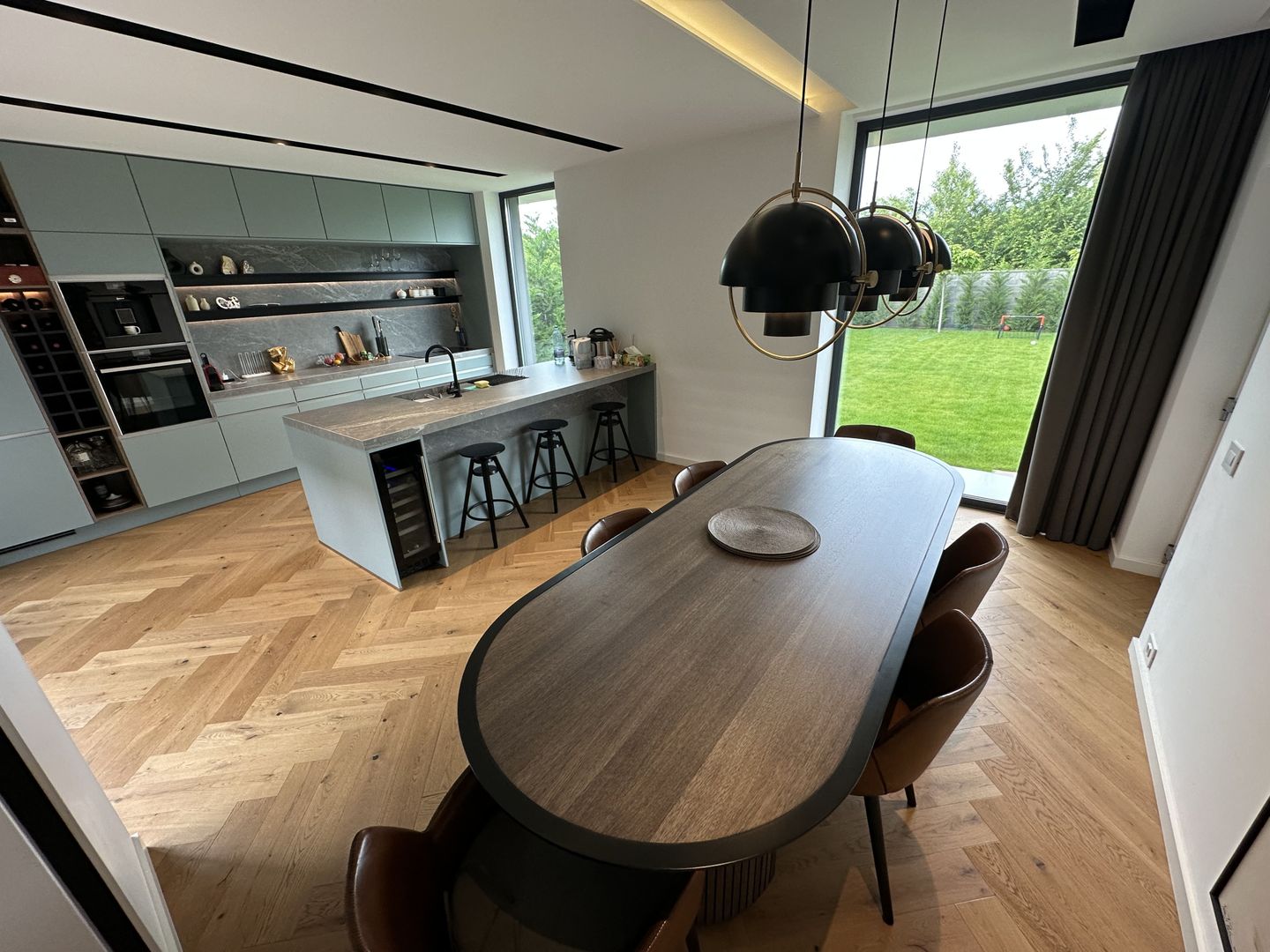 PROIECT  DEOSEBIT  IN  DUMBRAVITA - Poză 4