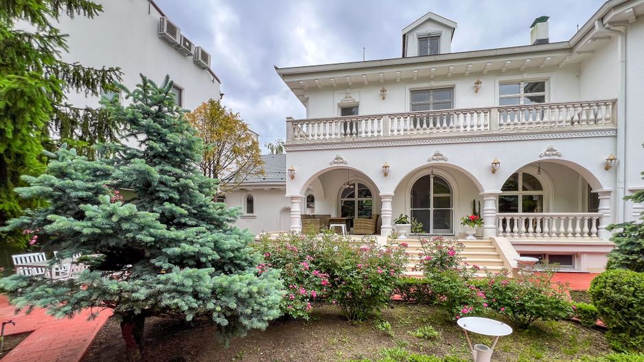 PROPRIETATE CU ENERGIE PURA |  Sanctuarul Eleganței și Rafinamentului - Poză 3