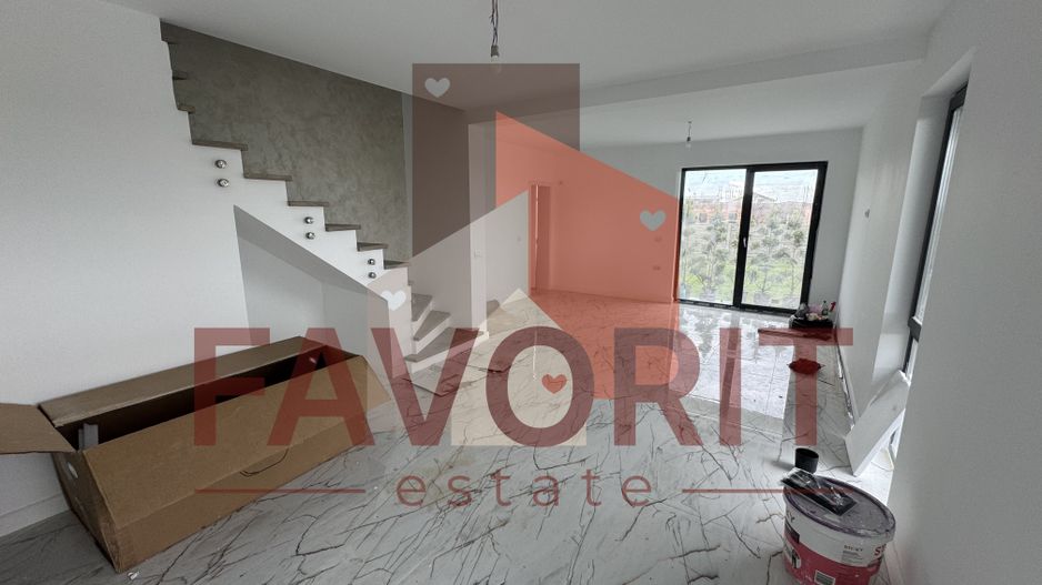 Comision 0%. Panouri si pompa de caldura. Despartit prin camera tehnica - Poză 10