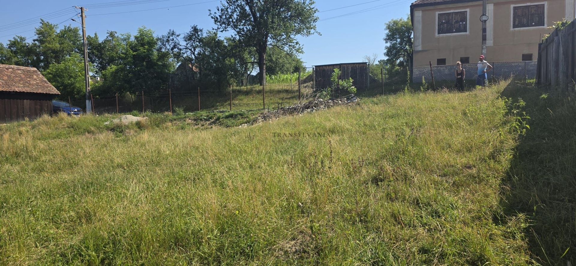 🏡 Teren de vânzare cu deschidere generoasă și acces la râu în Săcel - Poză 2