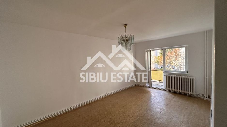Apartament 4 camere etaj 1, Sibiu - Vasile Aaron Comision 0% - Poză 2
