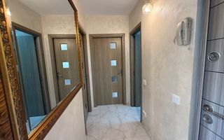 De inchiriat apartament cu 3 camere, zona Unirii. - Poză 10